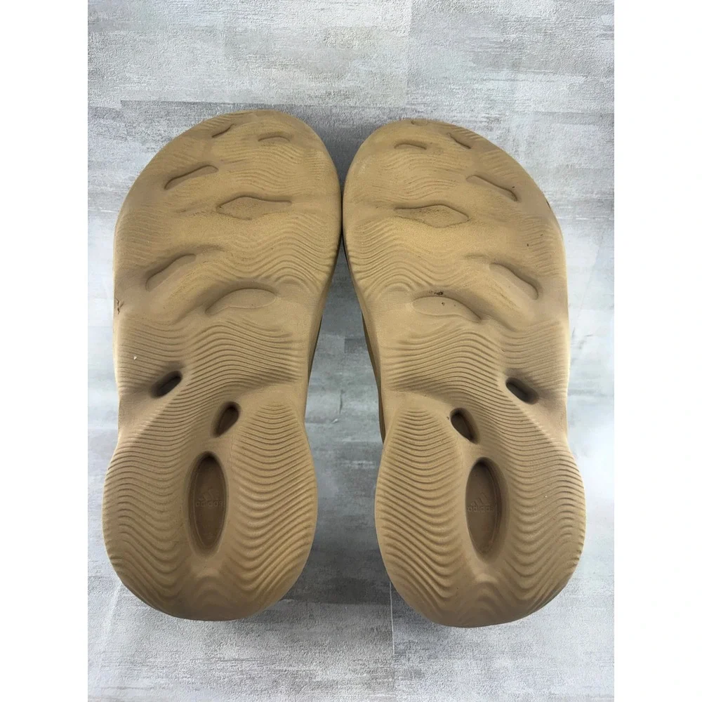 Adidas Yeezy Foam RNNR Ochre Men Size 13 Tan Slip On Shoes GW3354 Made in USA